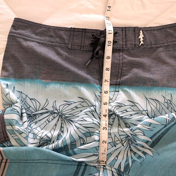 MAUI & SONS Board Short Men's 32 (34) Gray Blue 4 Way Stretch Logo Tie Waist - Picture 15 of 16